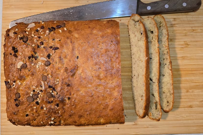 Przepis Rocely użytkownika Soczysty Chlebek Bananowy