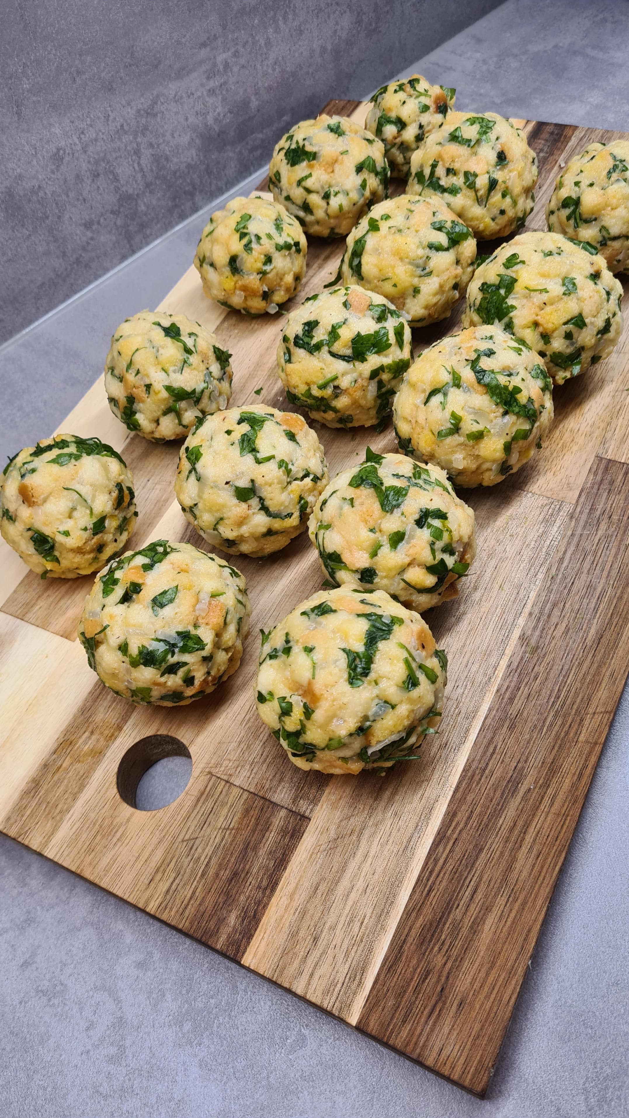 Semmelknödel – Klasyczny przepis Recipe Image