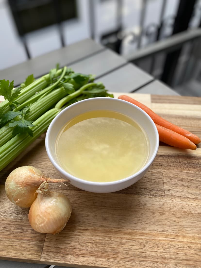 Recette Rocely de Bouillon de poulet maison