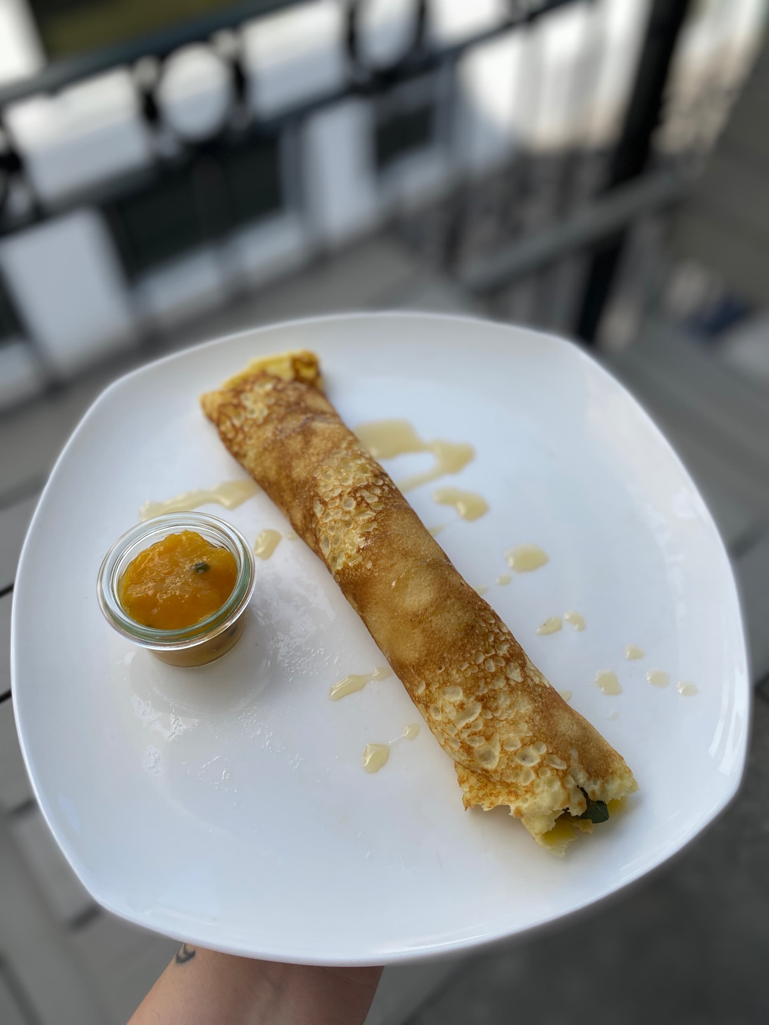 Sweet Pancakes with Mango & Passion Fruit Purée Recipe Image