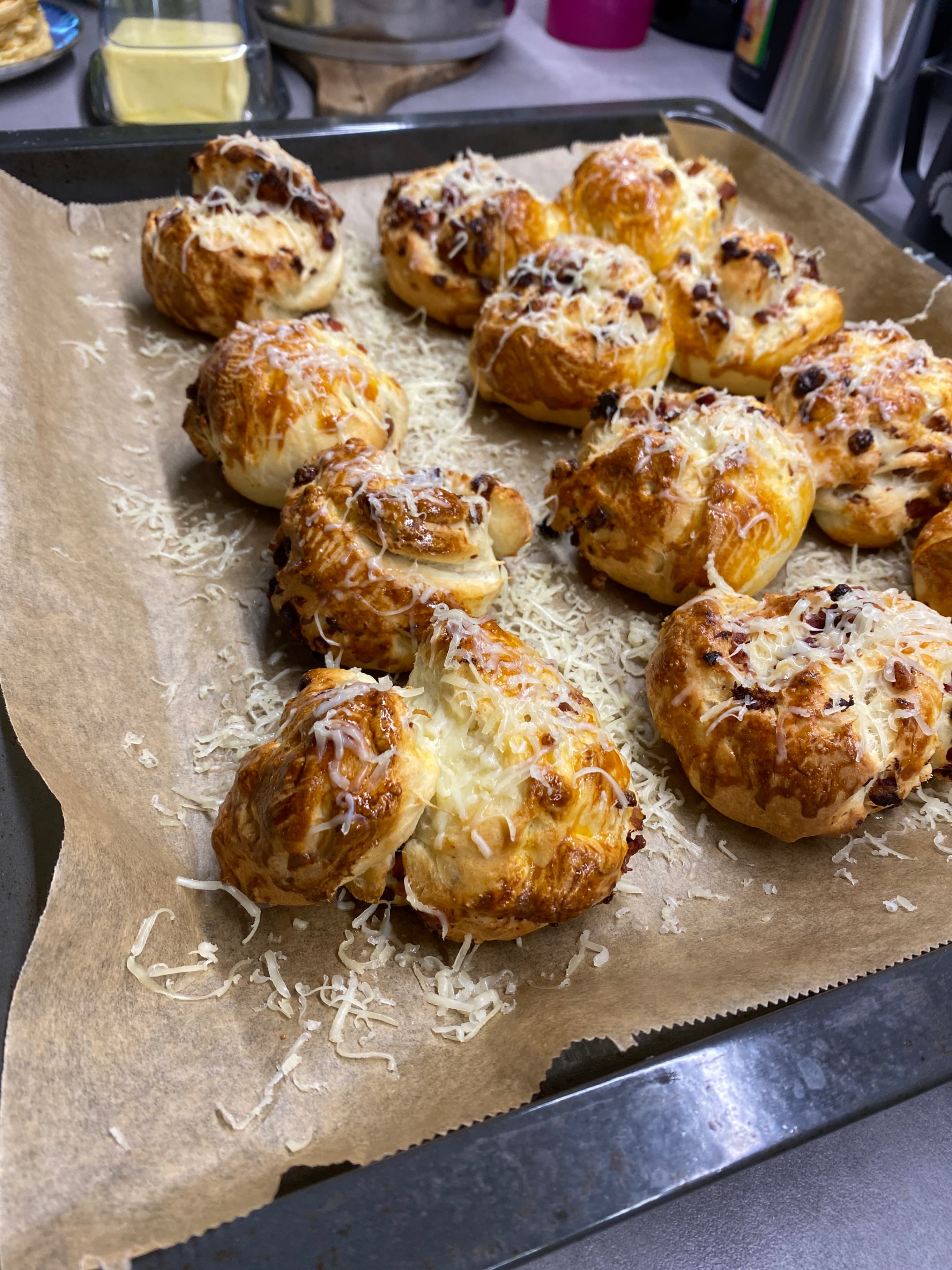 Bułeczki z boczkiem Recipe Image