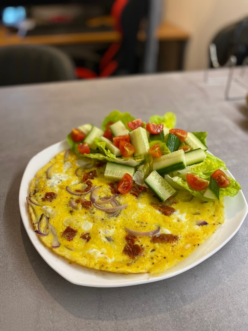Omelet met Zongedroogde Tomaten Rocely Recept