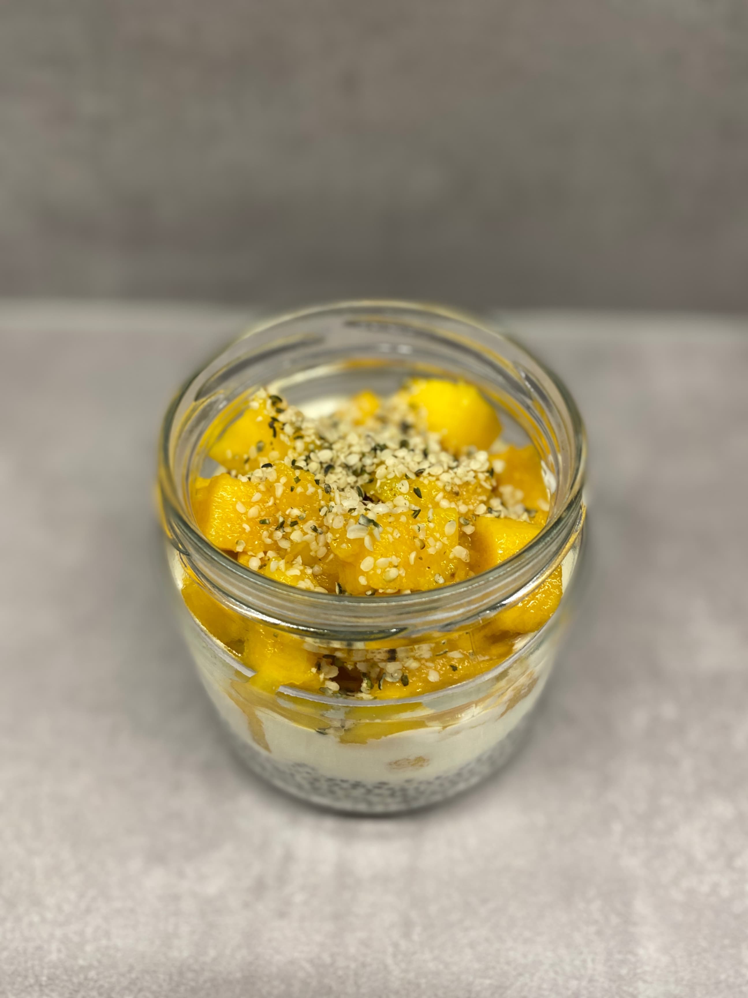 Mango Chia Pudding im Glas Rocely Rezept