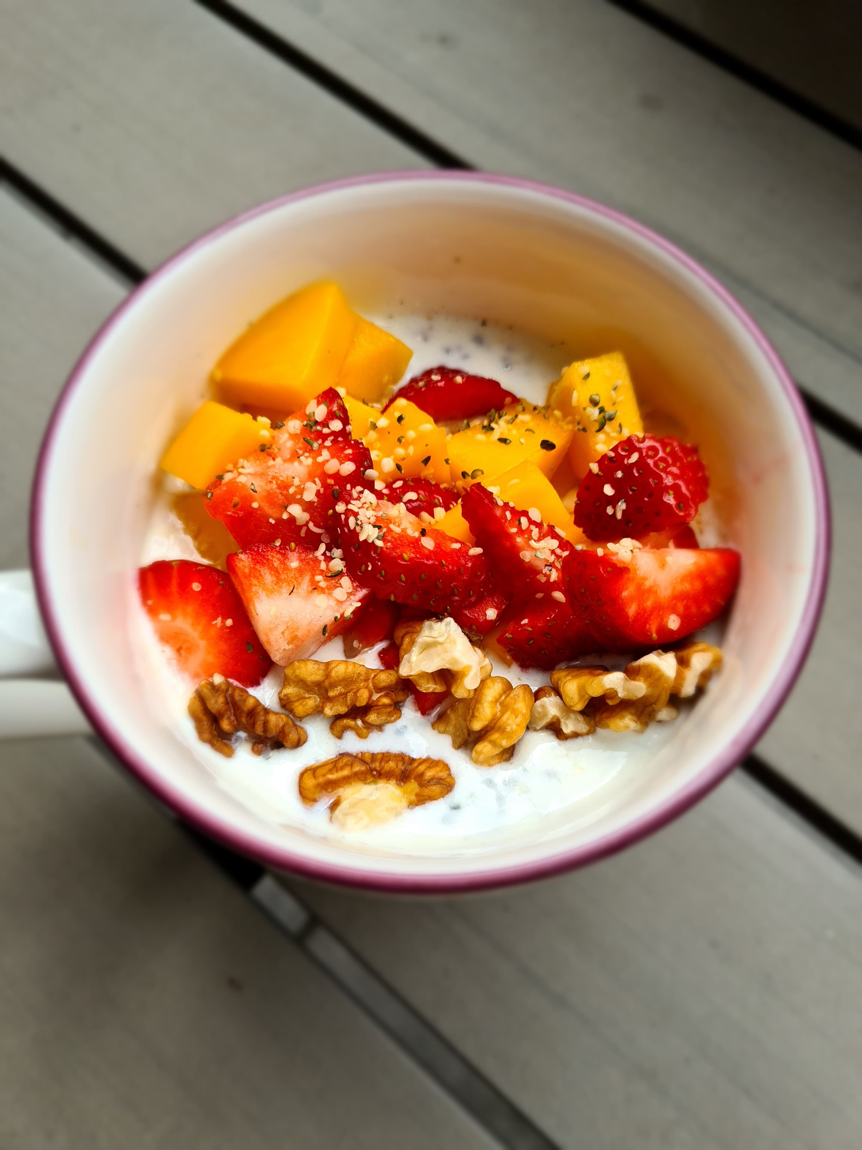 Strawberry Mango Chia Yoghurt Recipe Image