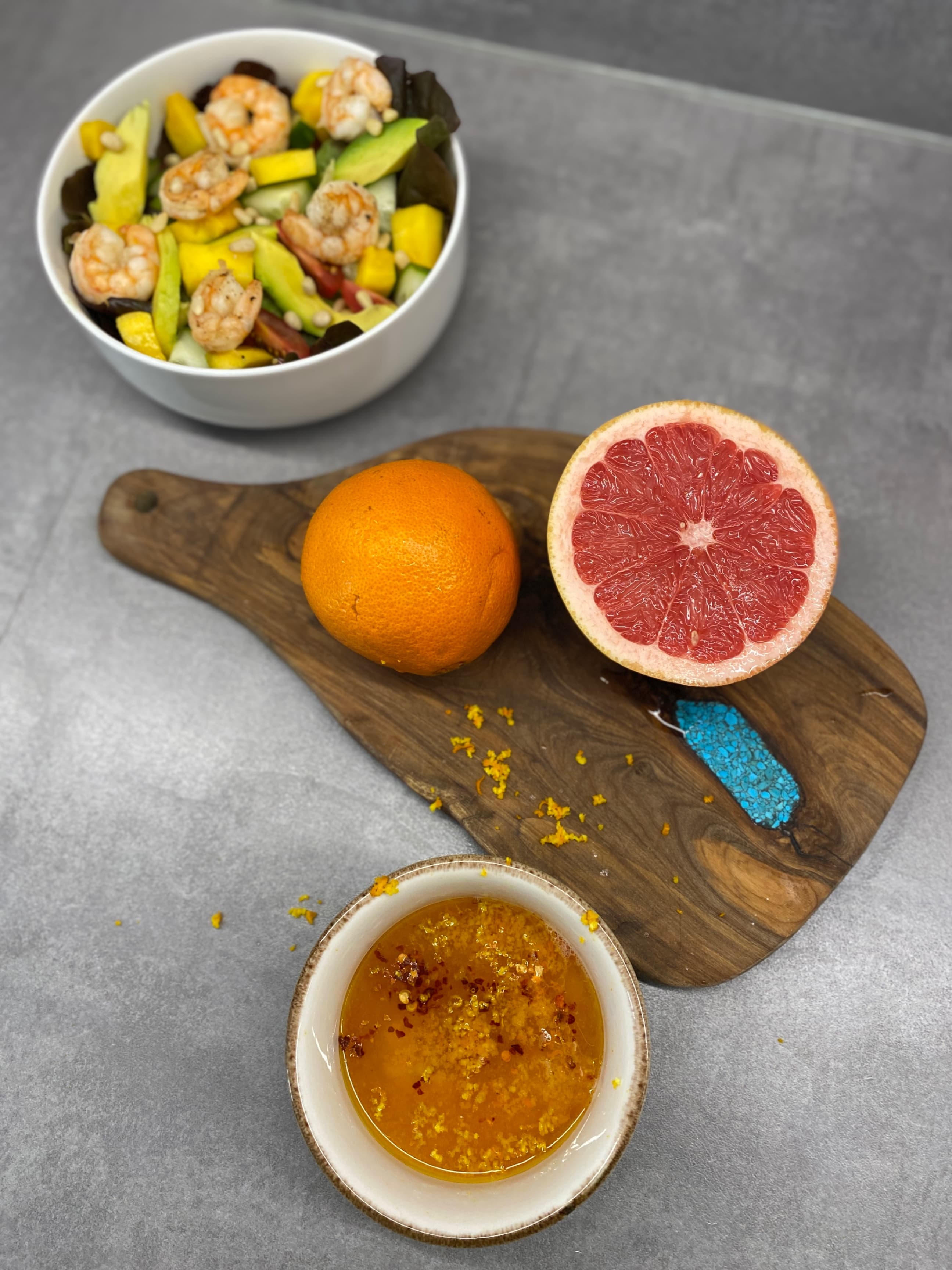Shrimp Summer Salad with Grapefruit Dressing and Mango Recipe Image