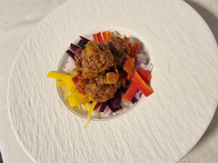 Meatballs with Steamed Carrots Rocely Recipe
