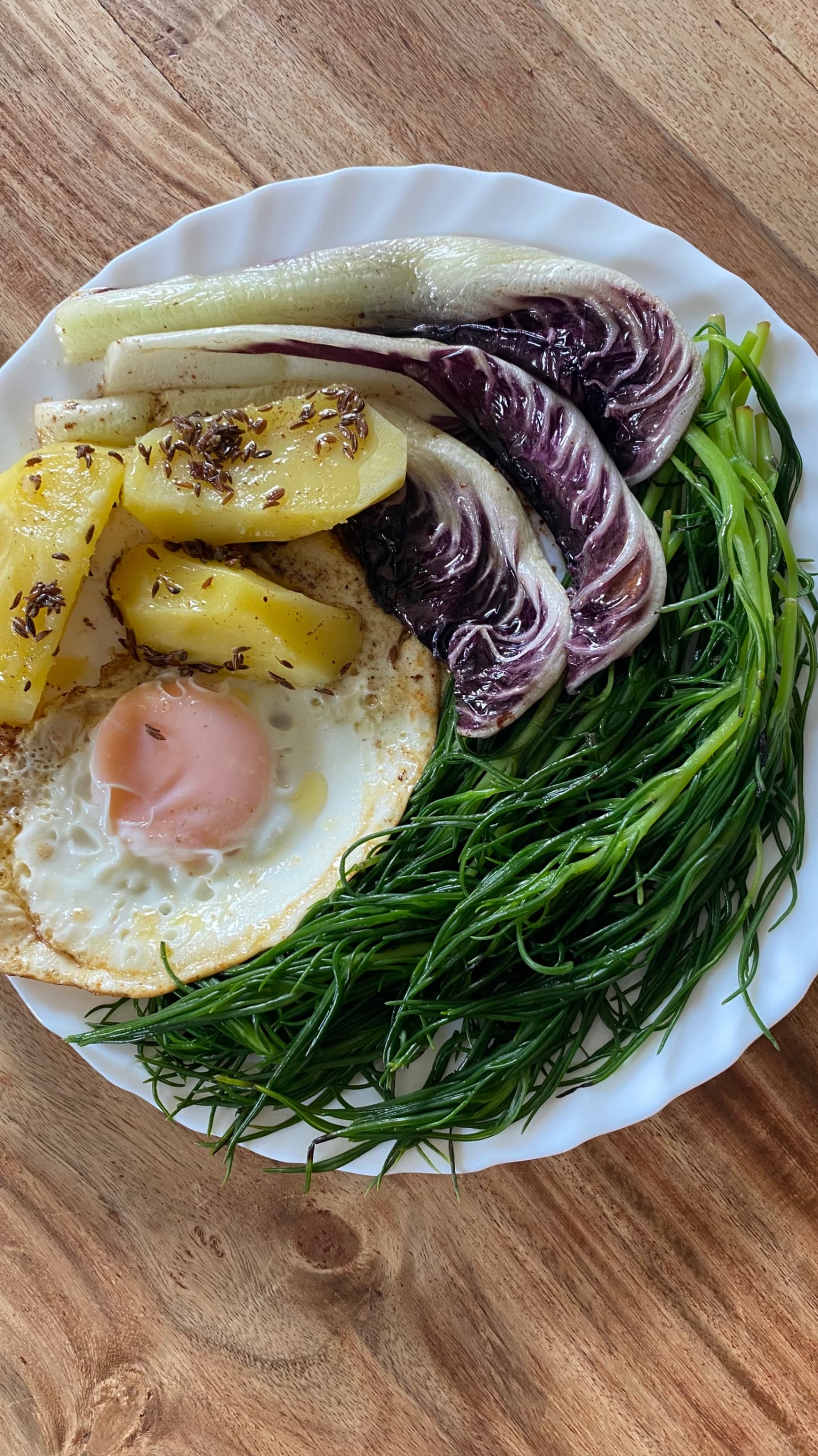 Mönchsbart mit Kartoffeln und Spiegelei Rocely Rezept