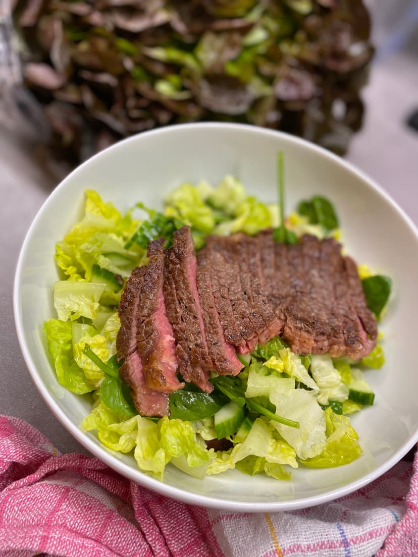 Steak Salad Rocely Recipe