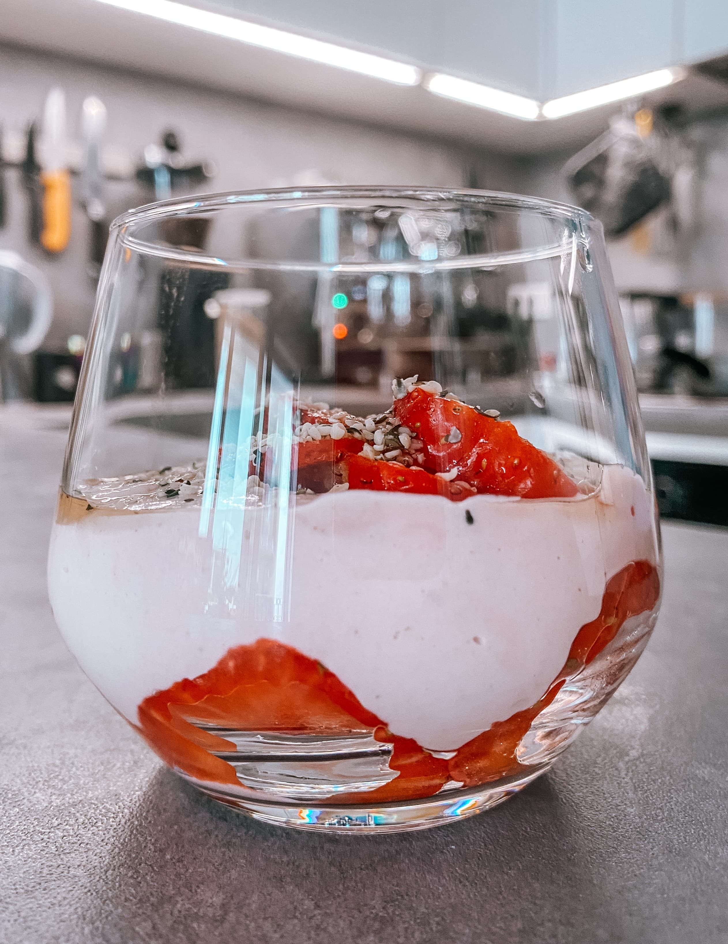 Skyr with Strawberries Recipe Image