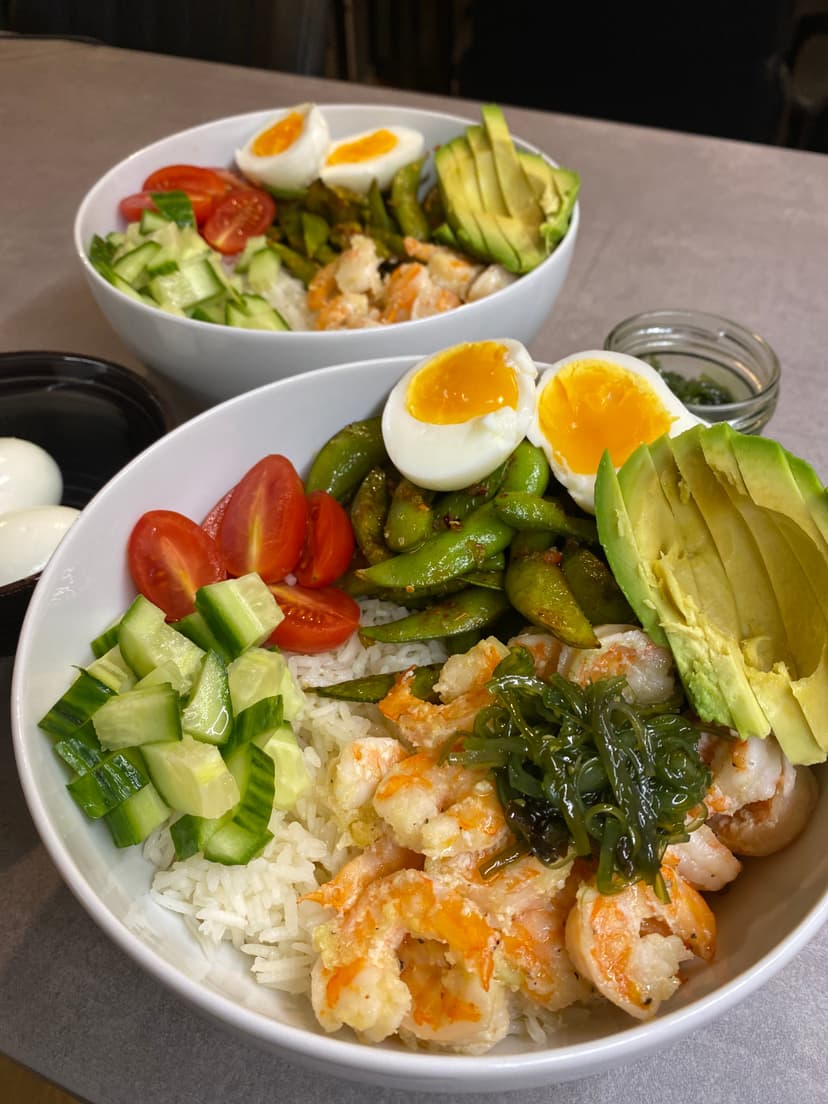Sushi Bowl with Shrimp and Edamame Rocely Recipe