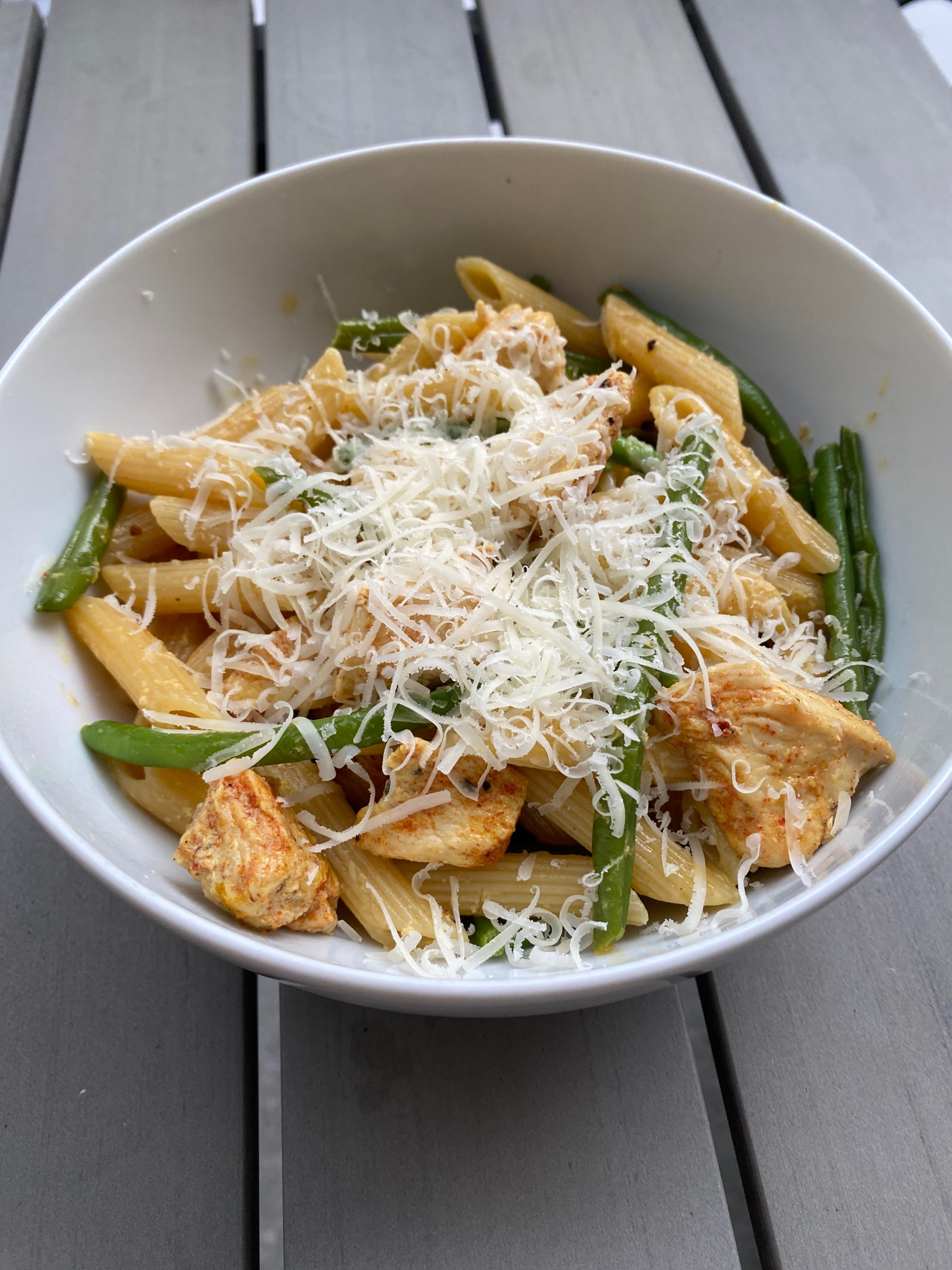 Creamy Garlic Chicken Penne with Fresh Green Beans Recipe Image
