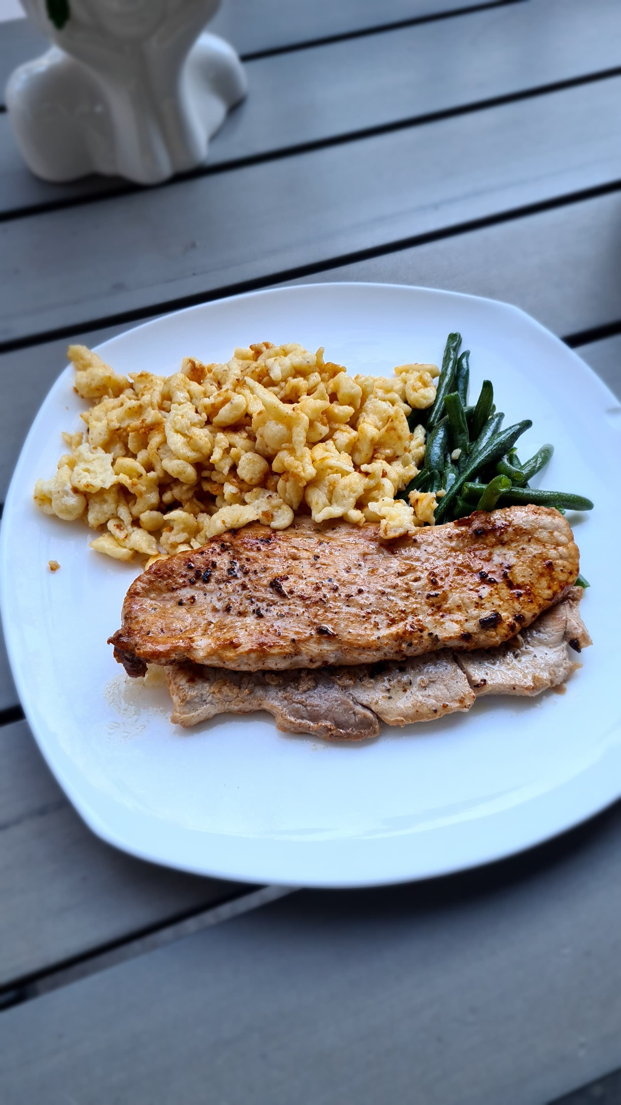 Spätzle with Pork Schnitzel Recipe Image