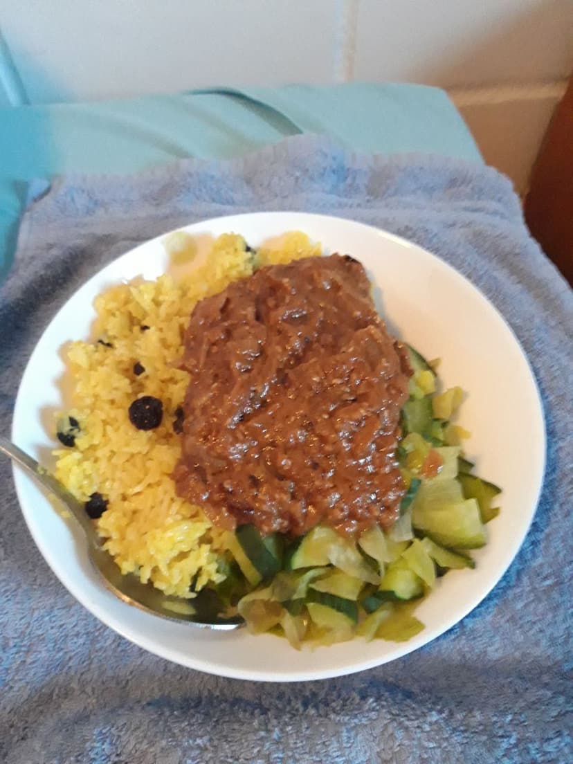 Receta de Rocely de Arroz Persa con Salsa de Cebolla