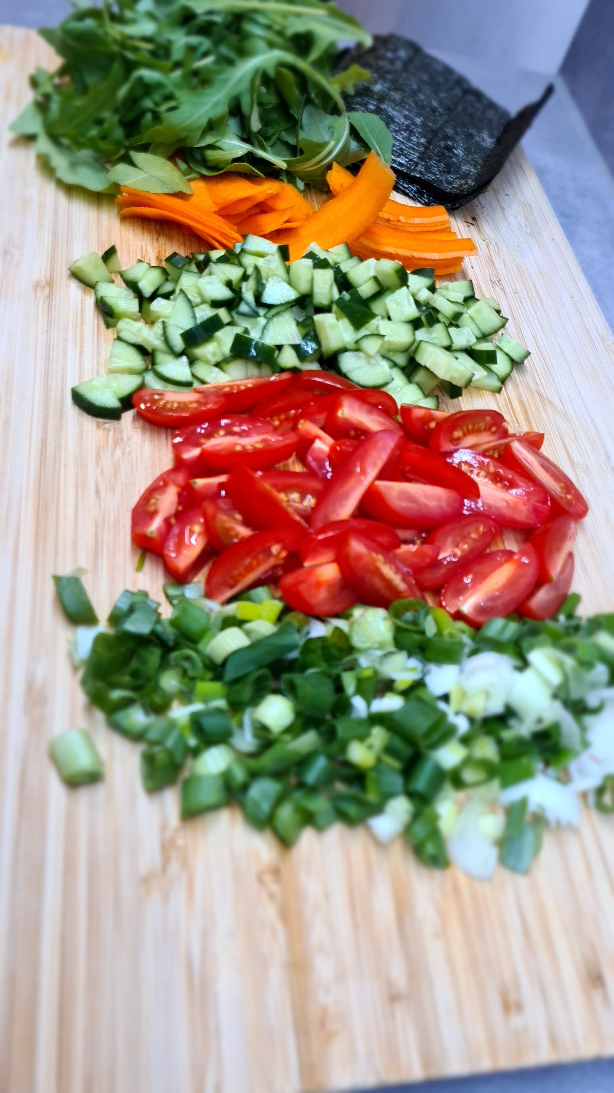Shrimp & Wakame Sushi Bowl Recipe Image
