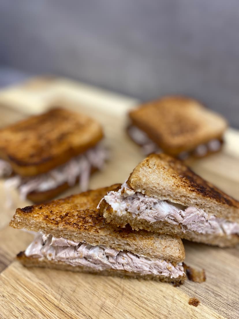 Recette Rocely de Sandwich au porc effiloché avec mayo maison