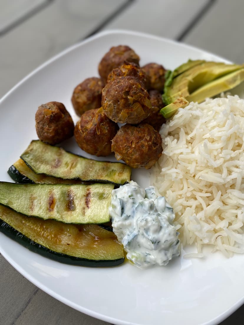 Beef Meatballs with Rice, Fried Zucchini, and Tzatziki Rocely Recipe