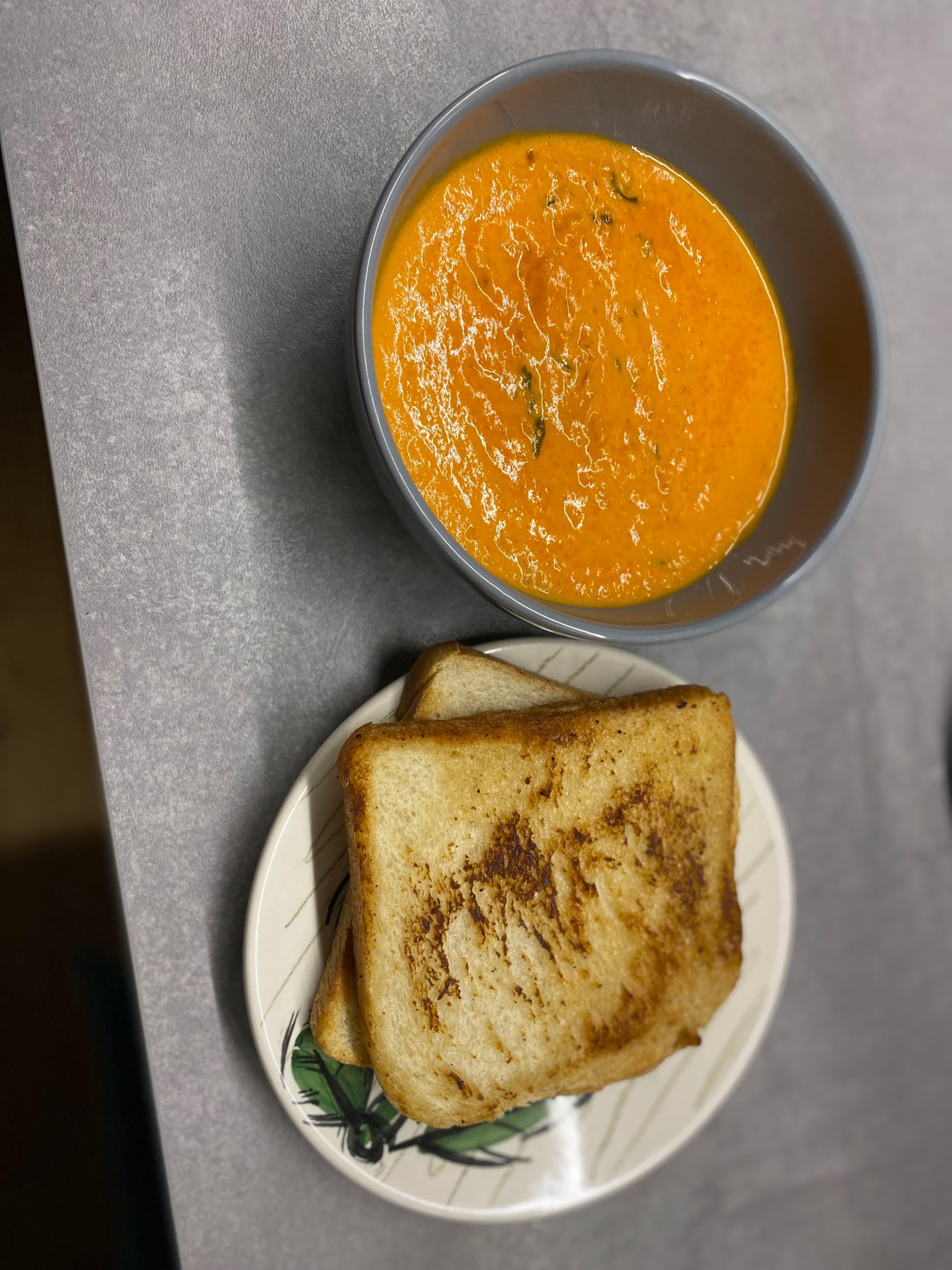 Roasted Red Pepper and Tomato Soup with Basil Recipe Image