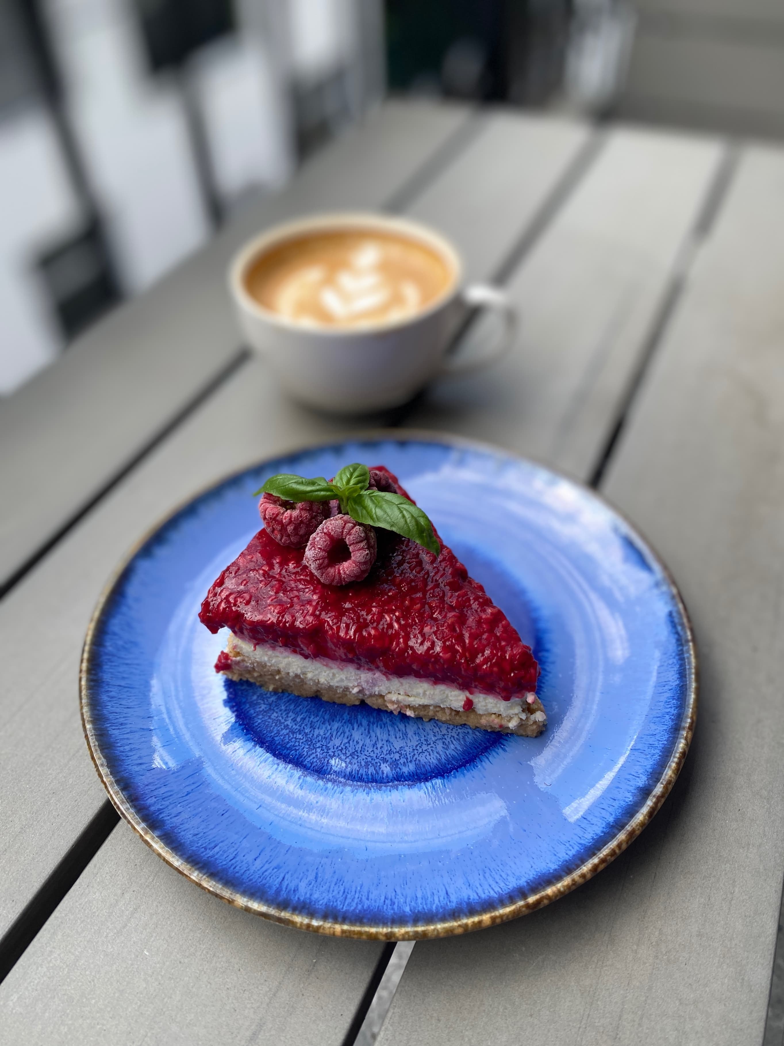 Cheesecake rapide aux framboises Recipe Image