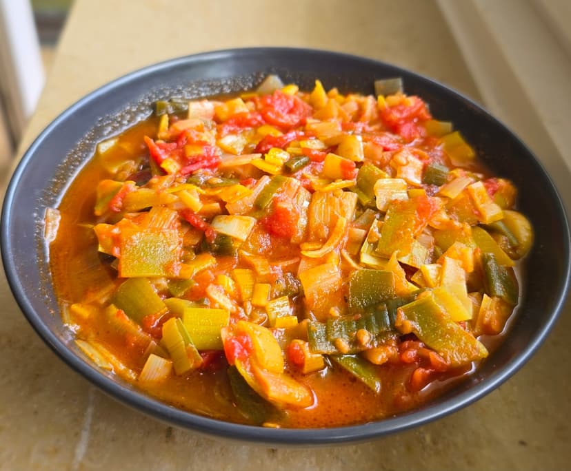 Braised Leeks with Tomatoes Rocely Recipe