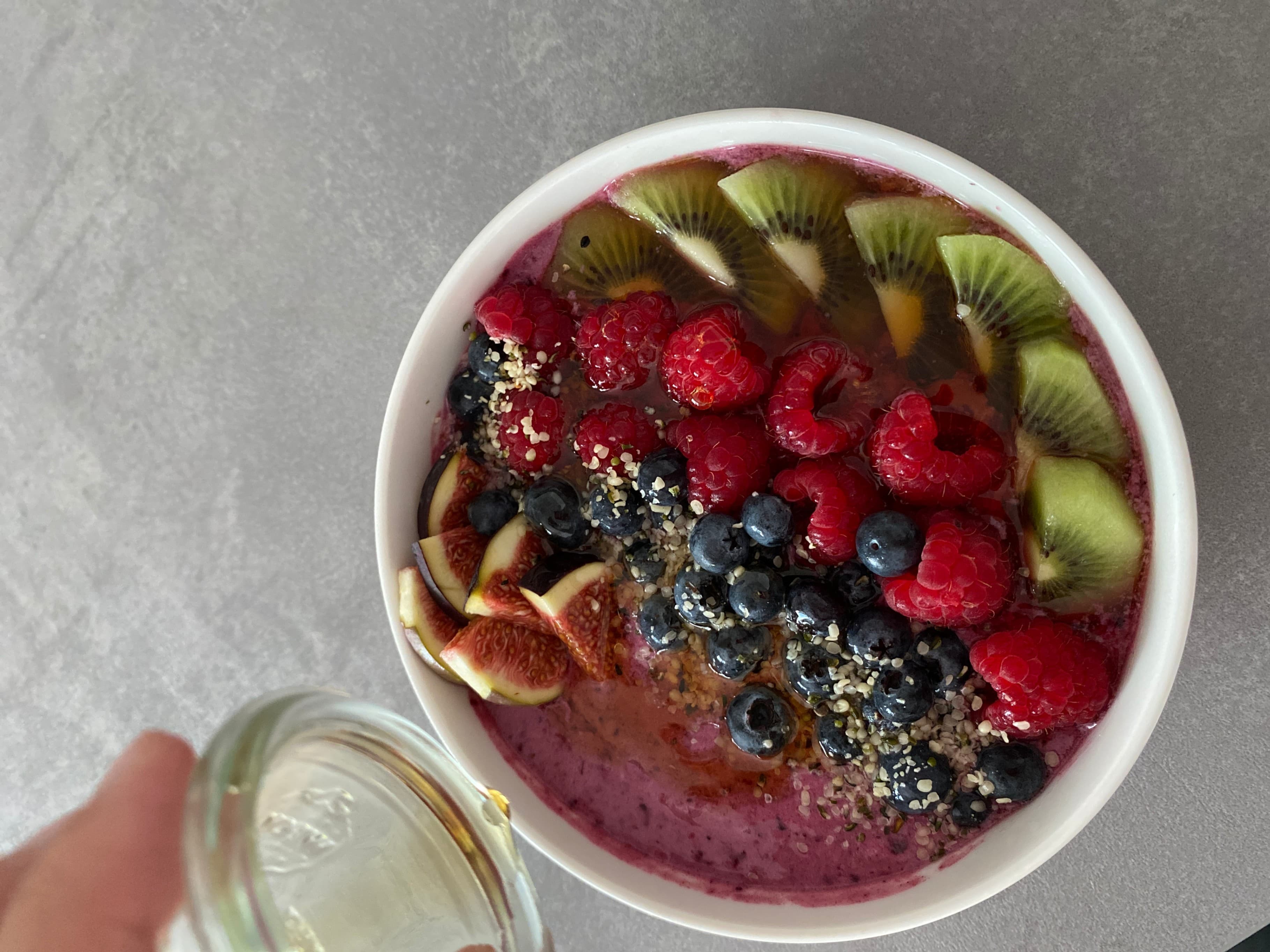 Smoothie Bowl Owocowy Recipe Image