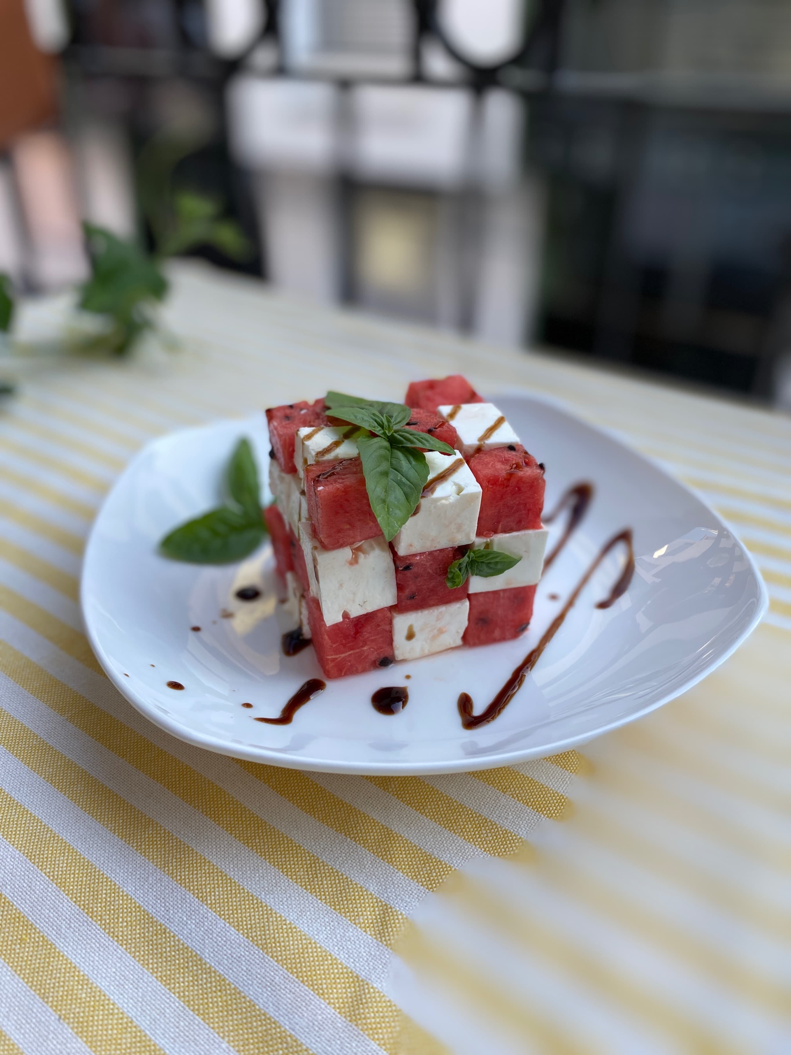 Ensalada de Sandía Fácil en Dos Pasos Recipe Image