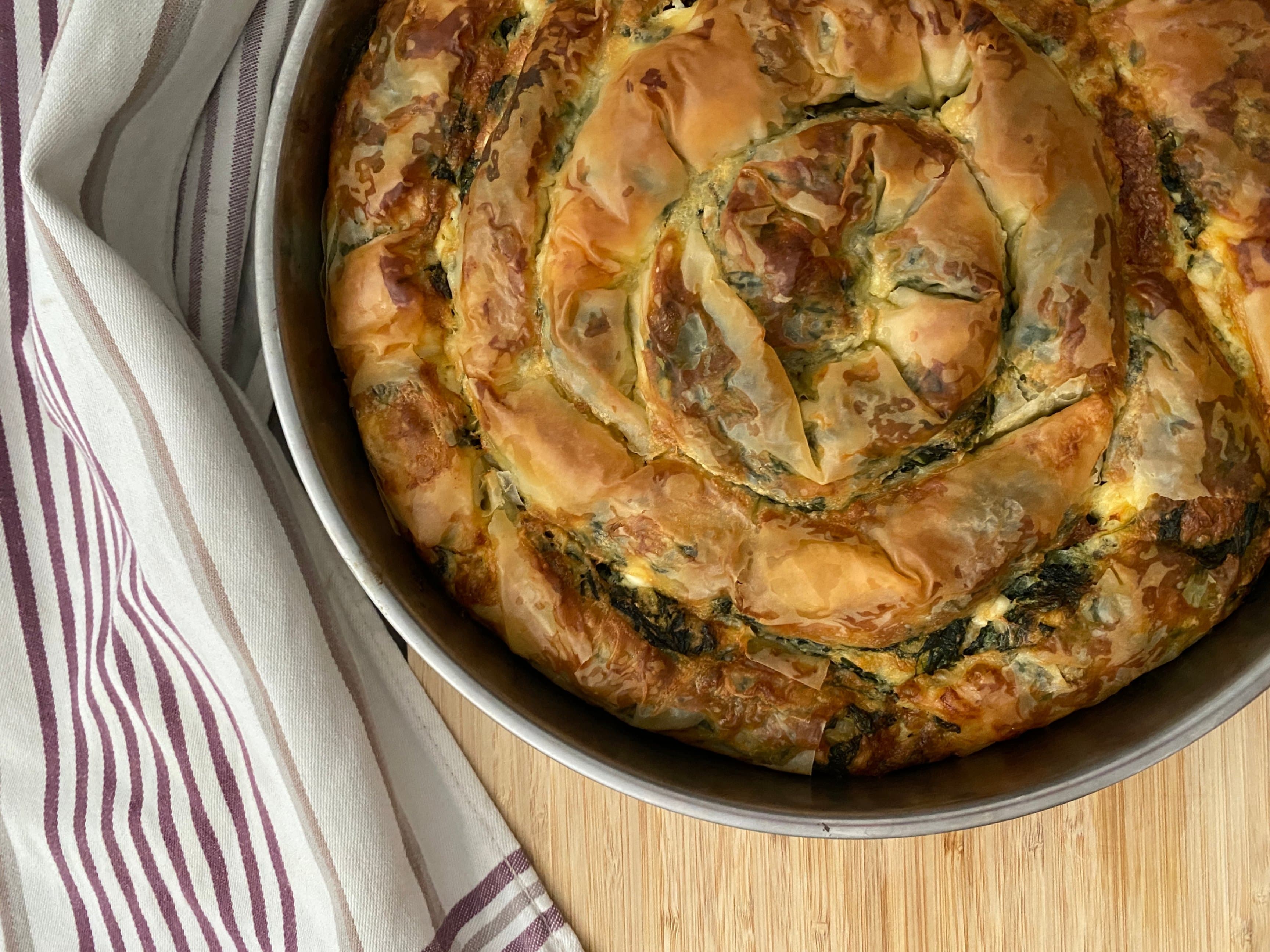 Banica ze szpinakiem i serem Recipe Image