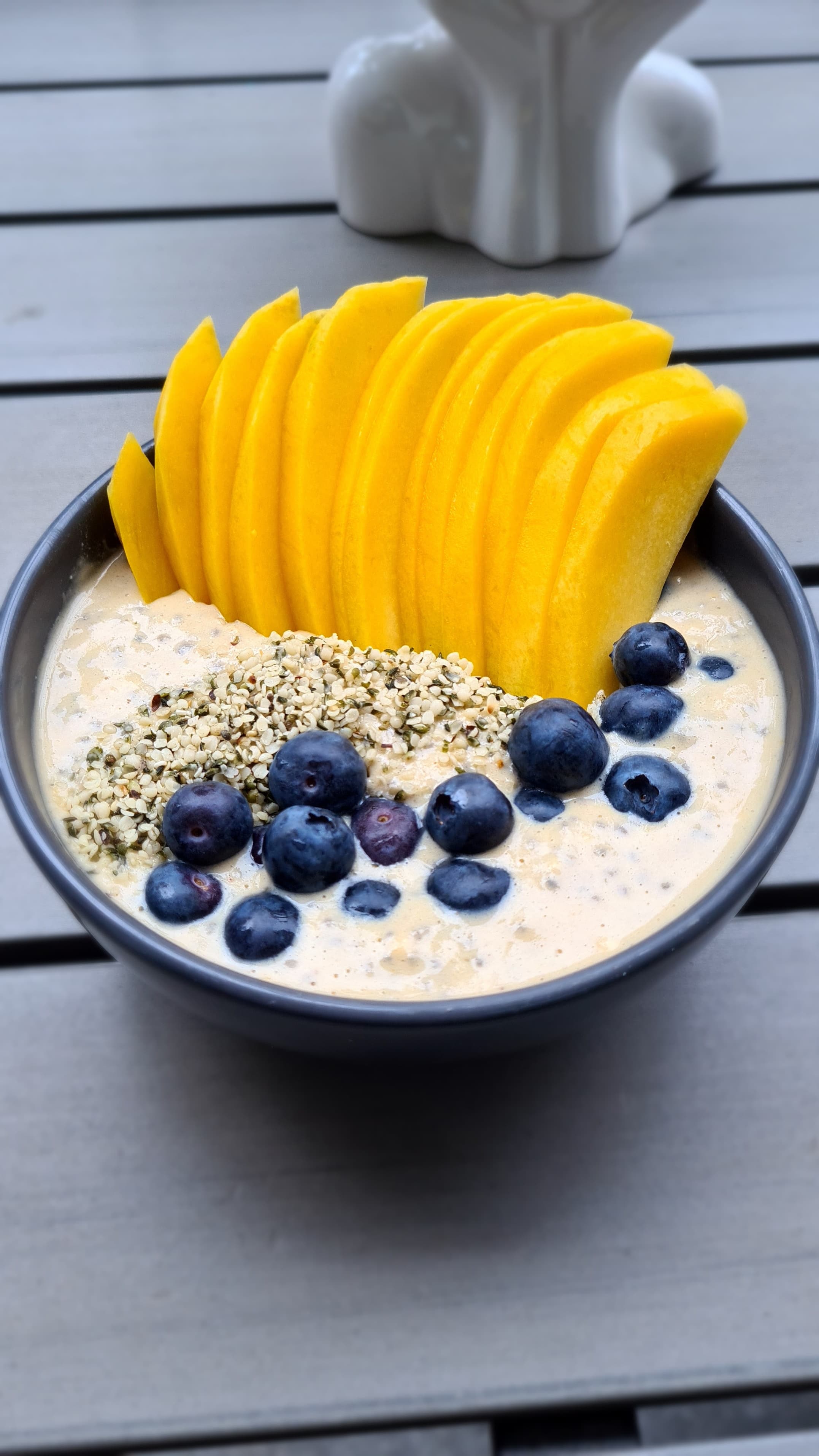 Banana Smoothie Bowl Recipe Image