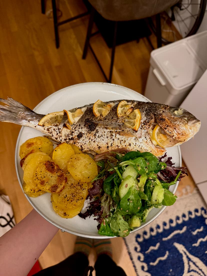 Oven-Baked Gilt-Head Bream with Potatoes Rocely Recipe