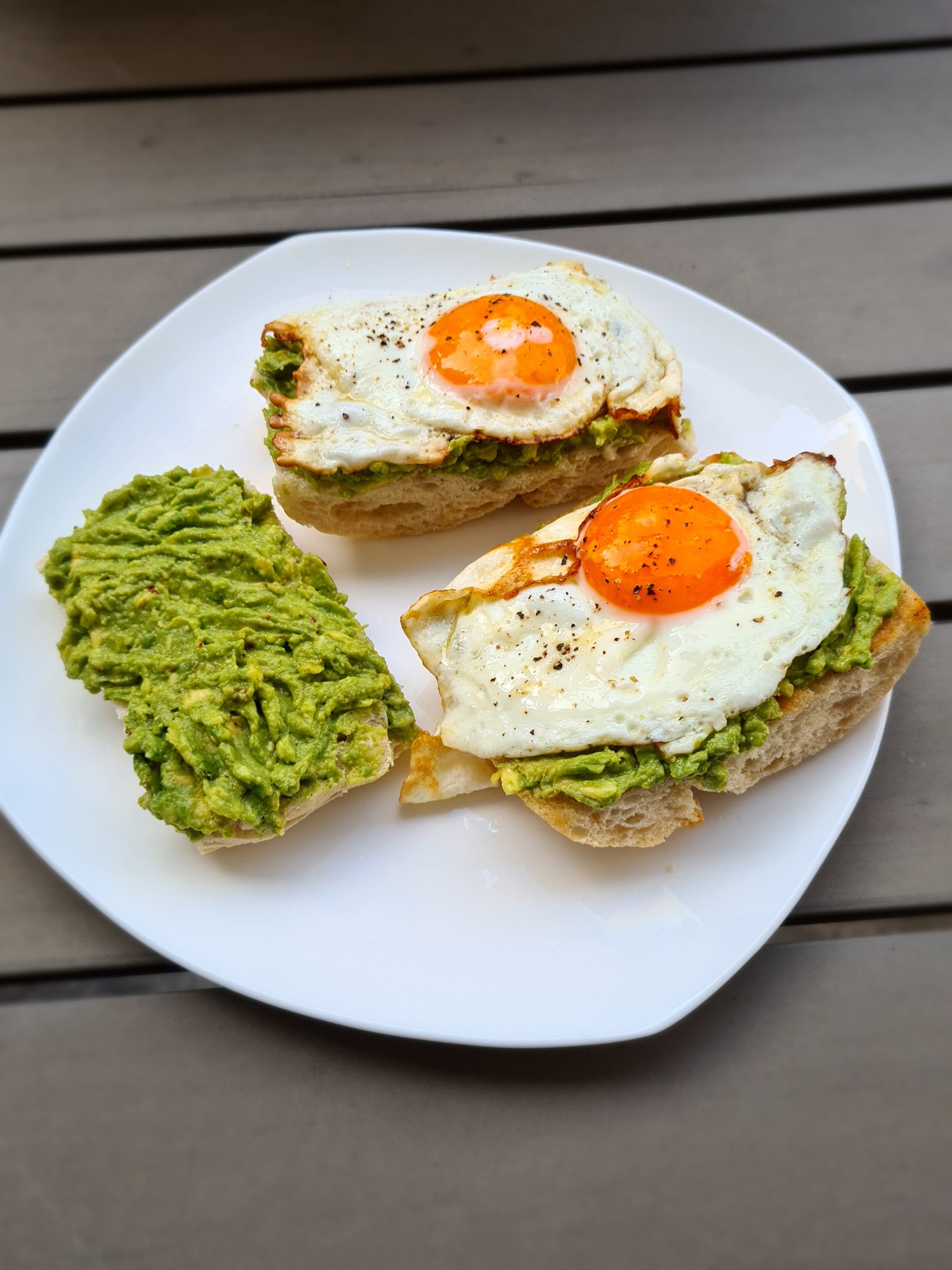 Avocado Fried Egg Sandwich Recipe Image